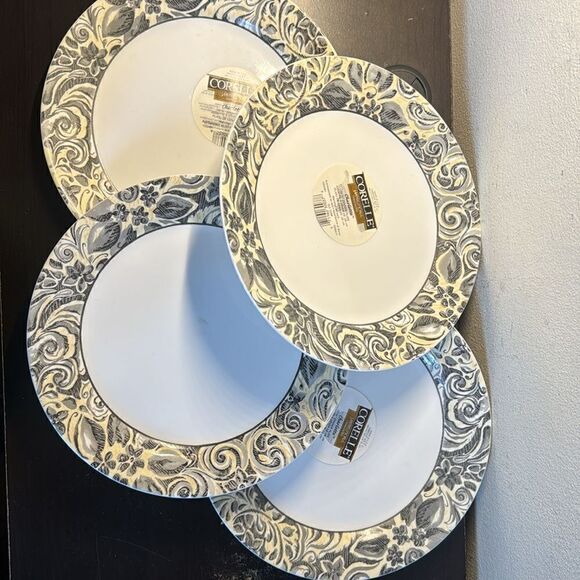 Corelle  Charlotte Vintage 10 1/4” Dinner Plate Lot Of 4 - Picture 5 of 6